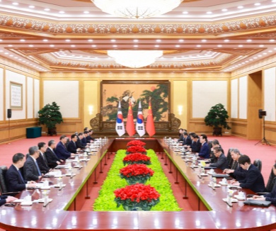 习近平同韩国总统举行会谈