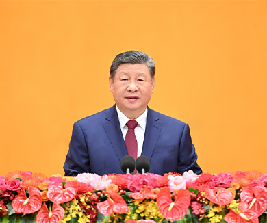 中共中央国务院举行春节团拜会